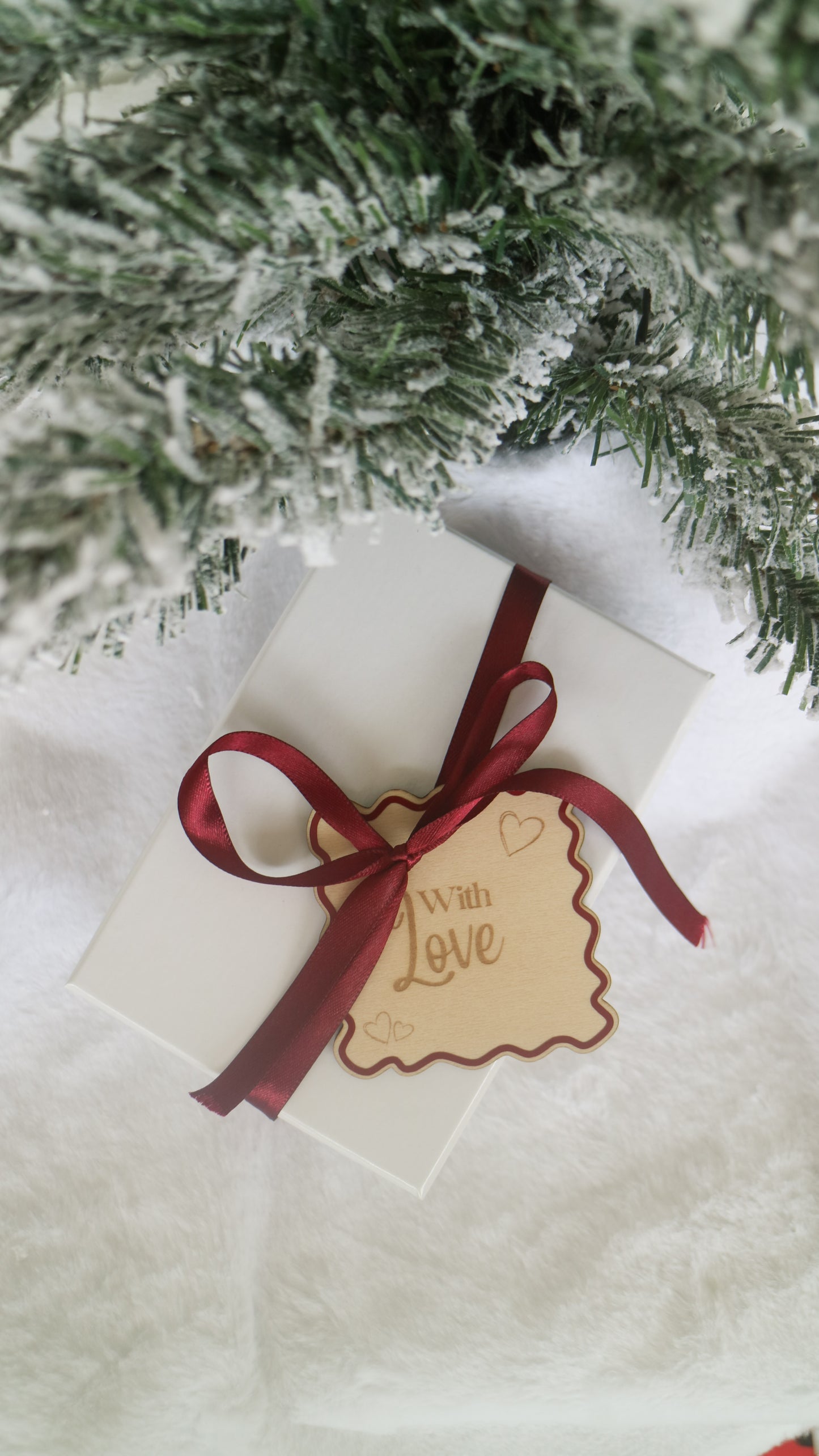 Luxury Wooden Christmas Gift Tag