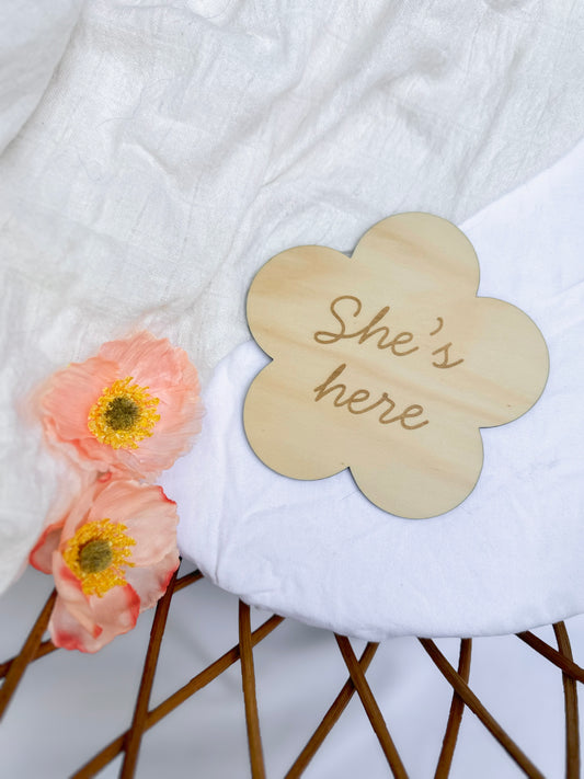 She’s Here Flower Baby Announcement Disc